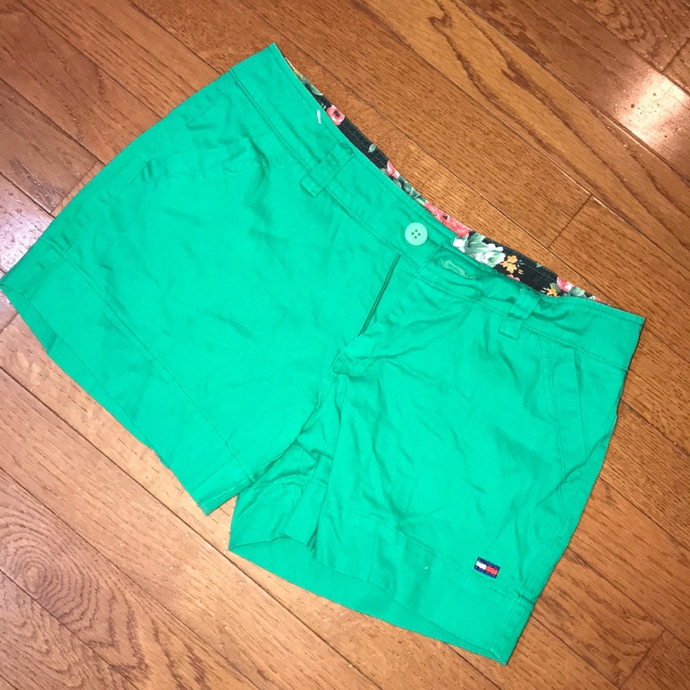 Kelly Green Tommy Shorts!